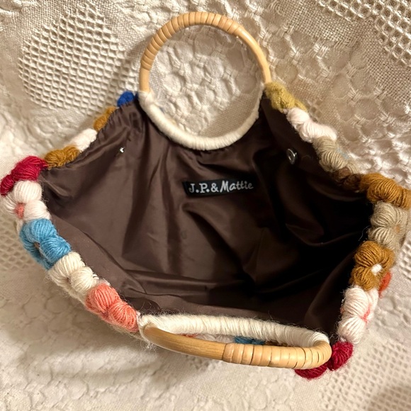 J.P. & MATTIE Multi Color Crotchet / Yarn Flower Purse New - Picture 7 of 13